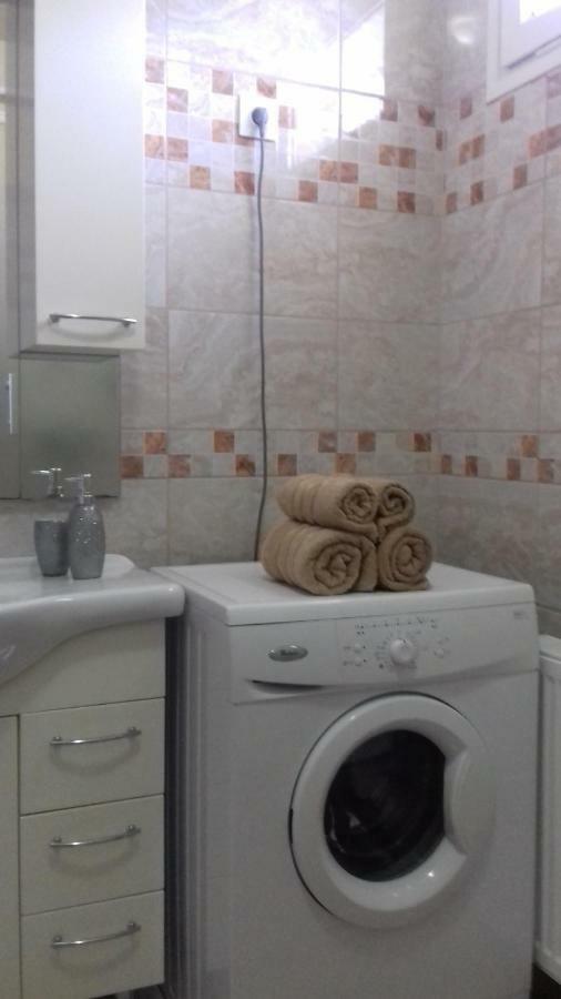 Benelise Apartman Hévíz Exterior foto